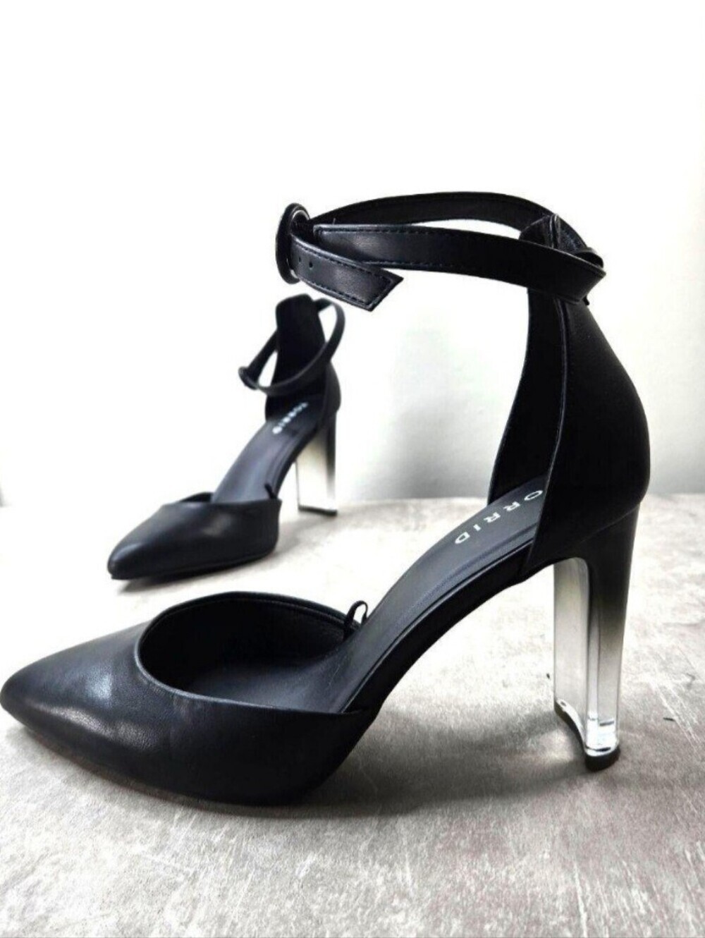 Nwt Torrid Lucite Closed Toe black Heels Size 7WW Coquette Vegan Strappy
